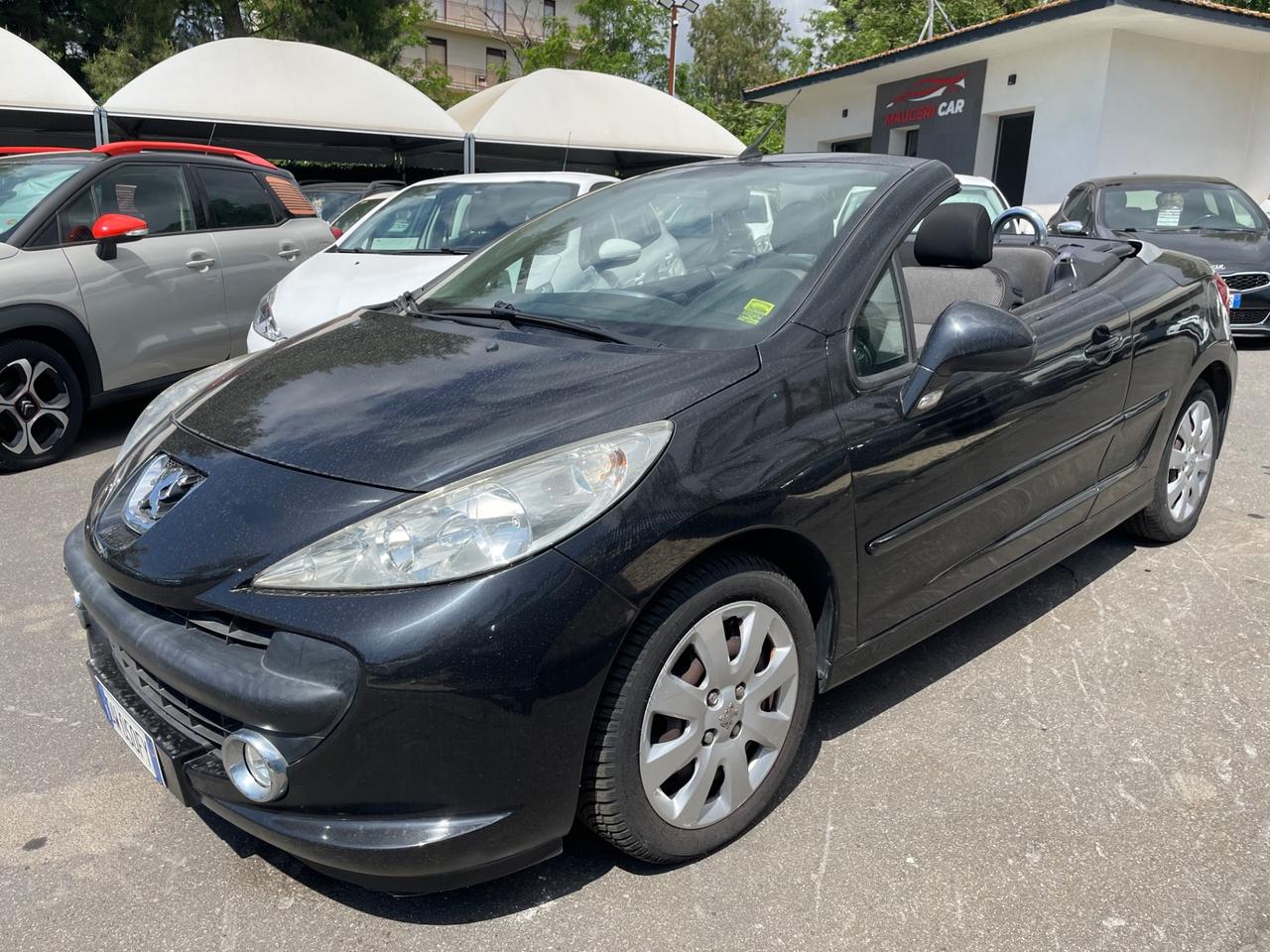 Peugeot 207 1.6 VTi 120CV CC Féline