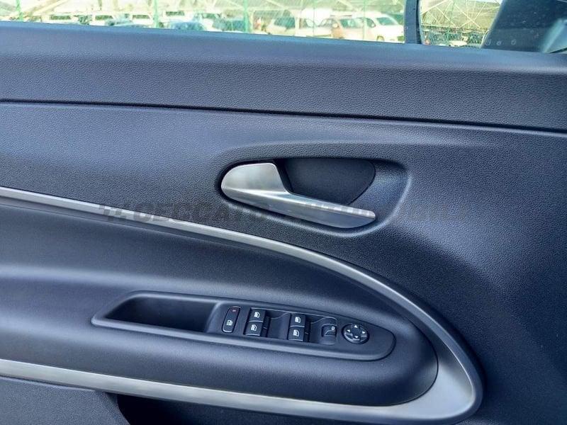 Jeep Avenger Avenger 1.2 turbo e-hybrid Upland 4xe 136cv edct6