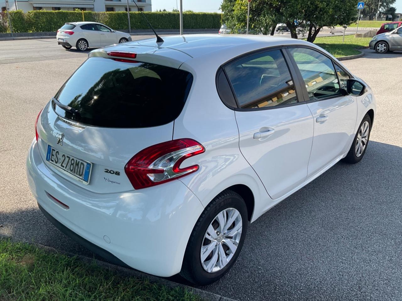 Peugeot 208 1.4 HDi 68 CV 5 porte Active