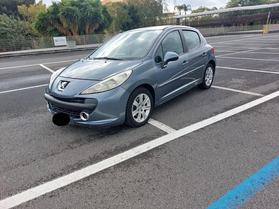 Peugeot 207 HDI Diesel come nuova del 2008