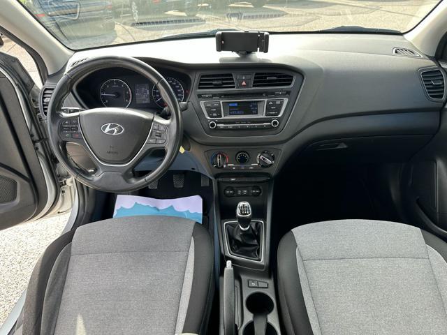 HYUNDAI i20 1.1 CRDi 12V 5 porte Comfort