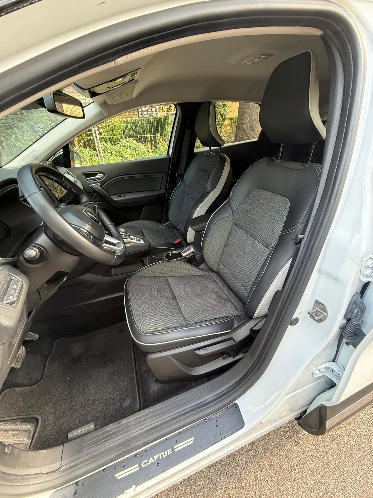 Renault Captur Full Hybrid E-Tech 145 CV Techno