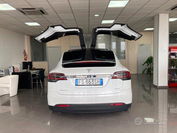 Tesla Model X MODEL X