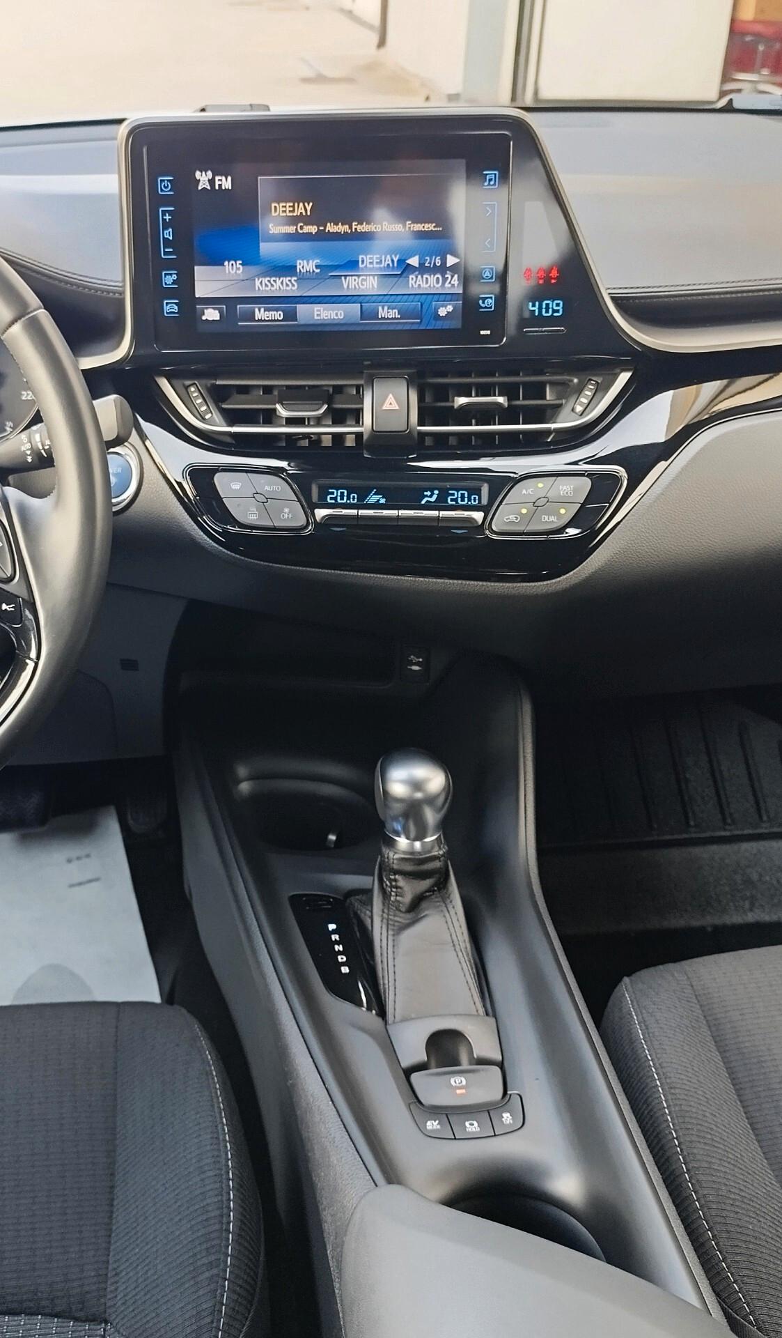 Toyota C-HR 1.8 Hybrid E-CVT Active