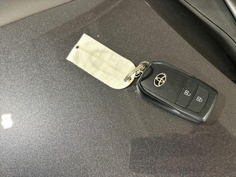 Toyota Yaris 1.5 Hybrid 5 porte Trend