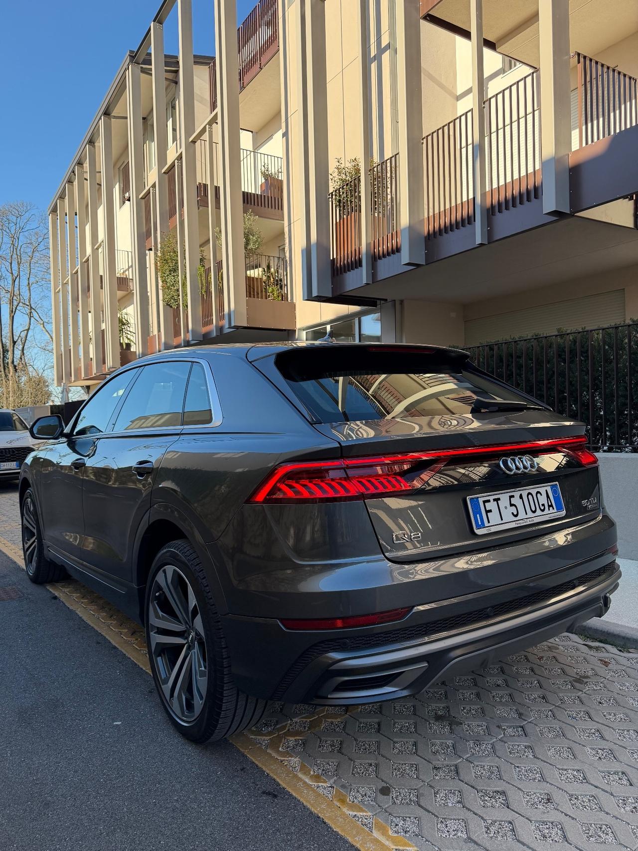 Audi Q8 50 TDI 286 CV quattro tiptronic Sport