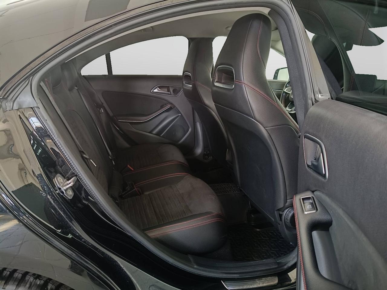 Mercedes-Benz CLA - C117 - CLA 200 d Premium auto FL