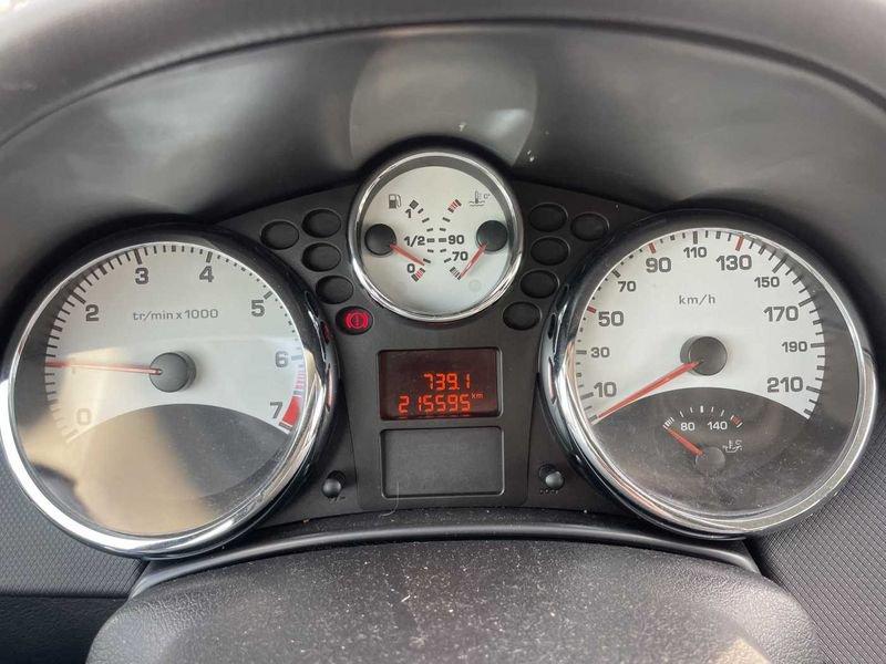 Peugeot 207 1.4 88CV 3p. ONE Line