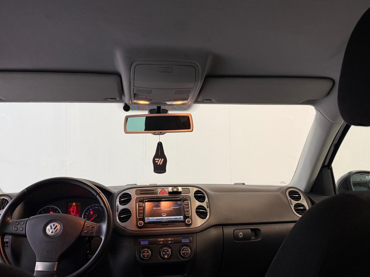 Volkswagen Tiguan 2.0 TDI 170 CV DPF Sport & Style (18°)