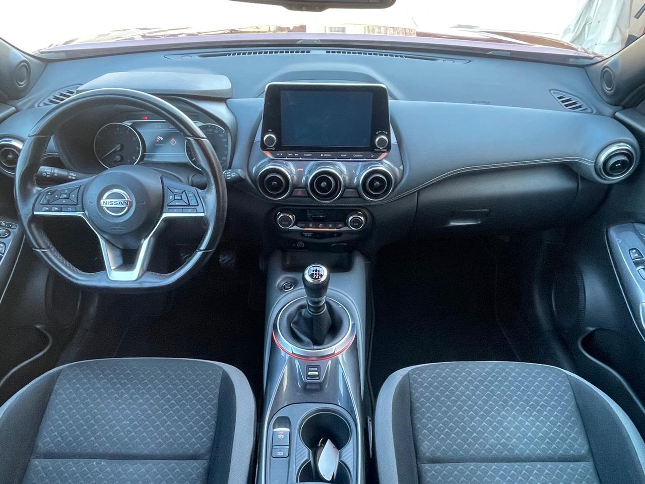 Nissan Juke 1.0 DIG-T 117 CV N-Connecta