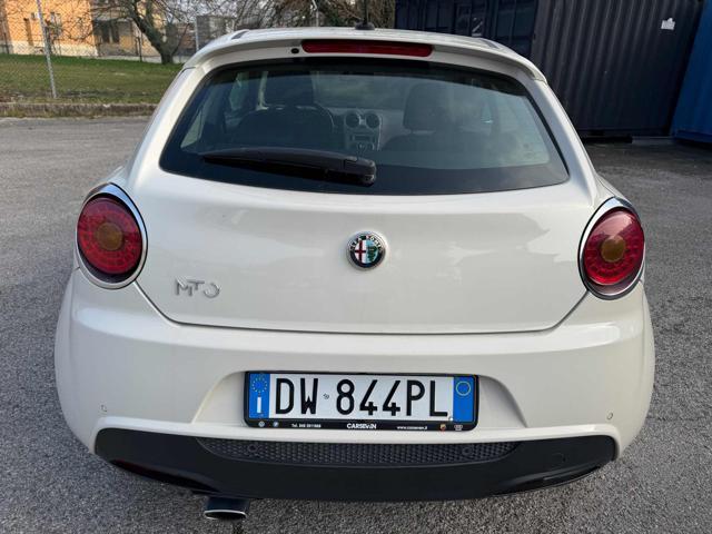 ALFA ROMEO MiTo 1.6 JTDm 16V Distinctive Sport Pack Stupenda