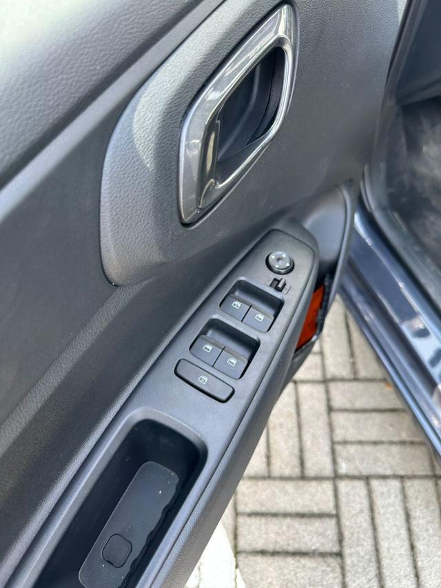 HYUNDAI i10 1.0 MPI Connectline