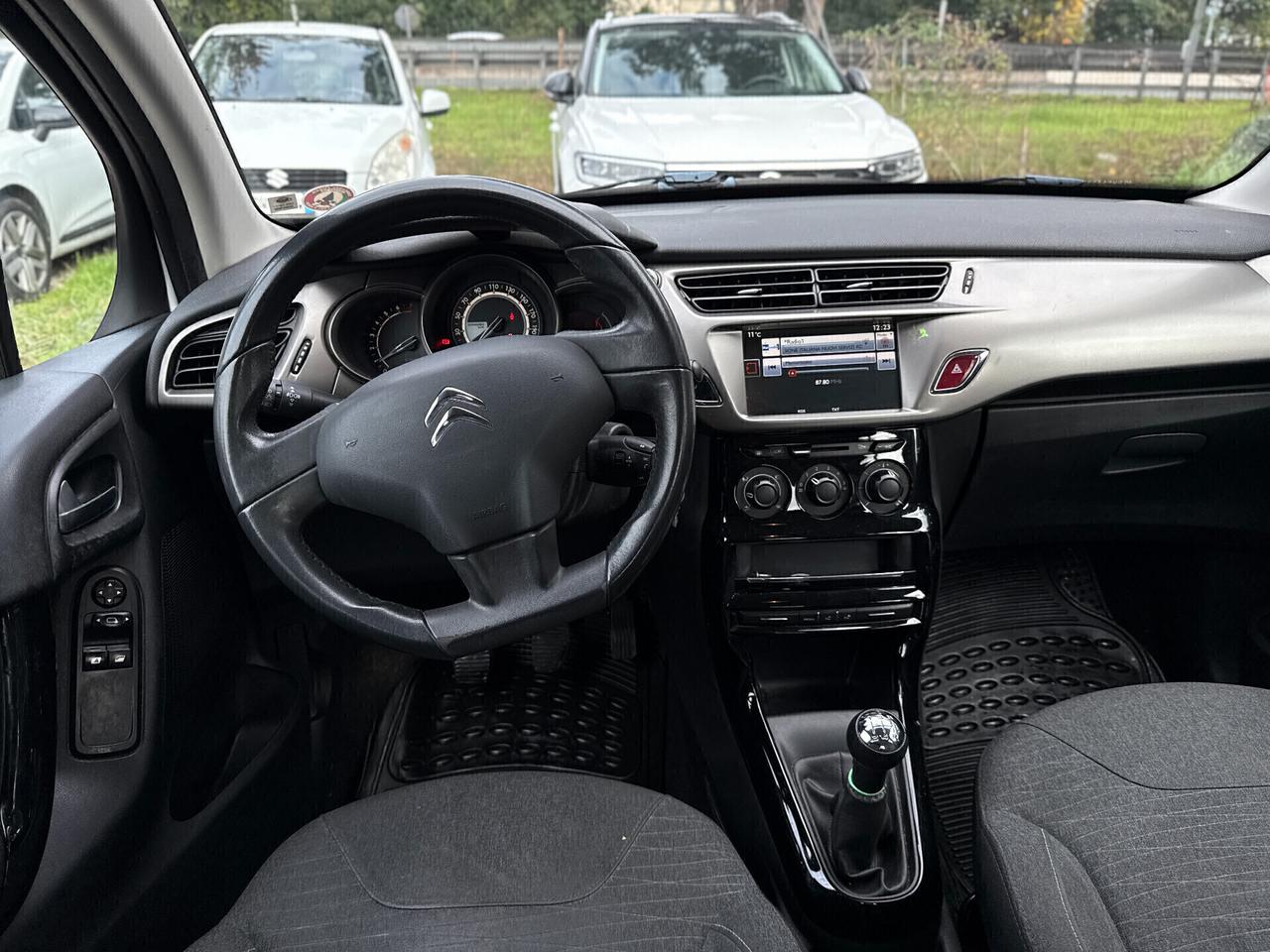 Citroen C3 PureTech 82 GPL Shine