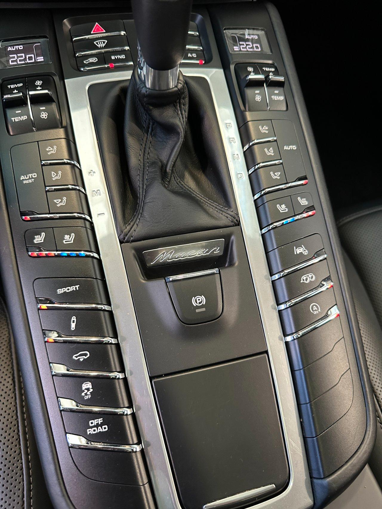Porsche Macan 2.0 PDK-21"-Tetto-Scarichi-PASM-Sedili Vent-Bose