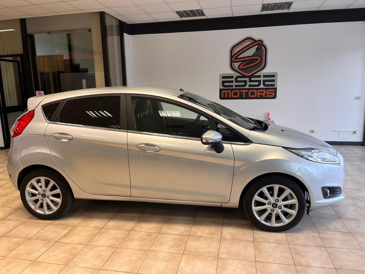 Ford Fiesta - 2015 1.4 95cv GPL