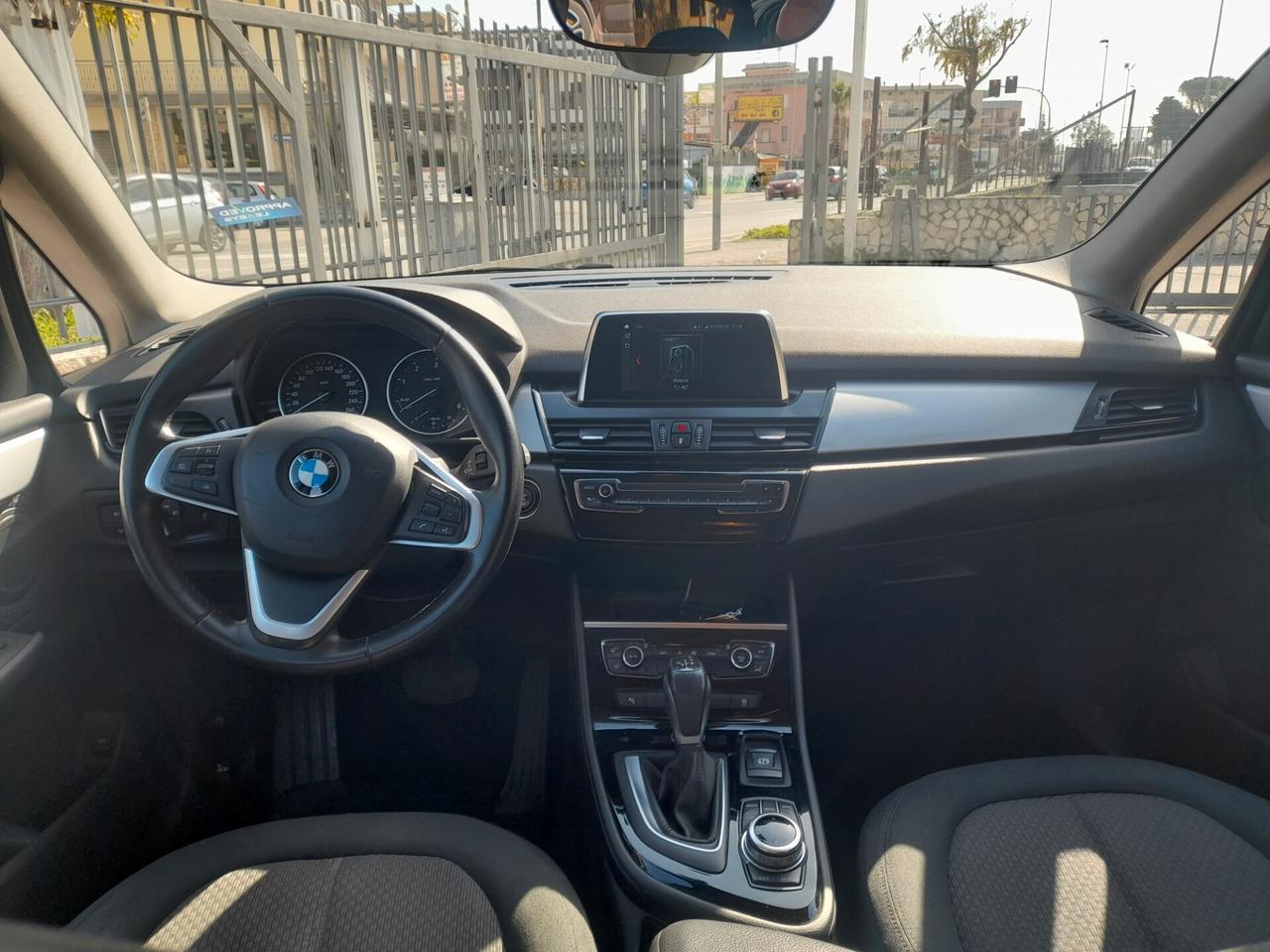 Bmw 2er Active Tourer 218d Active Tourer Advantage