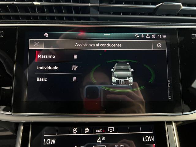 AUDI Q8 45 TDI quattro tiptronic Sport S-LINE