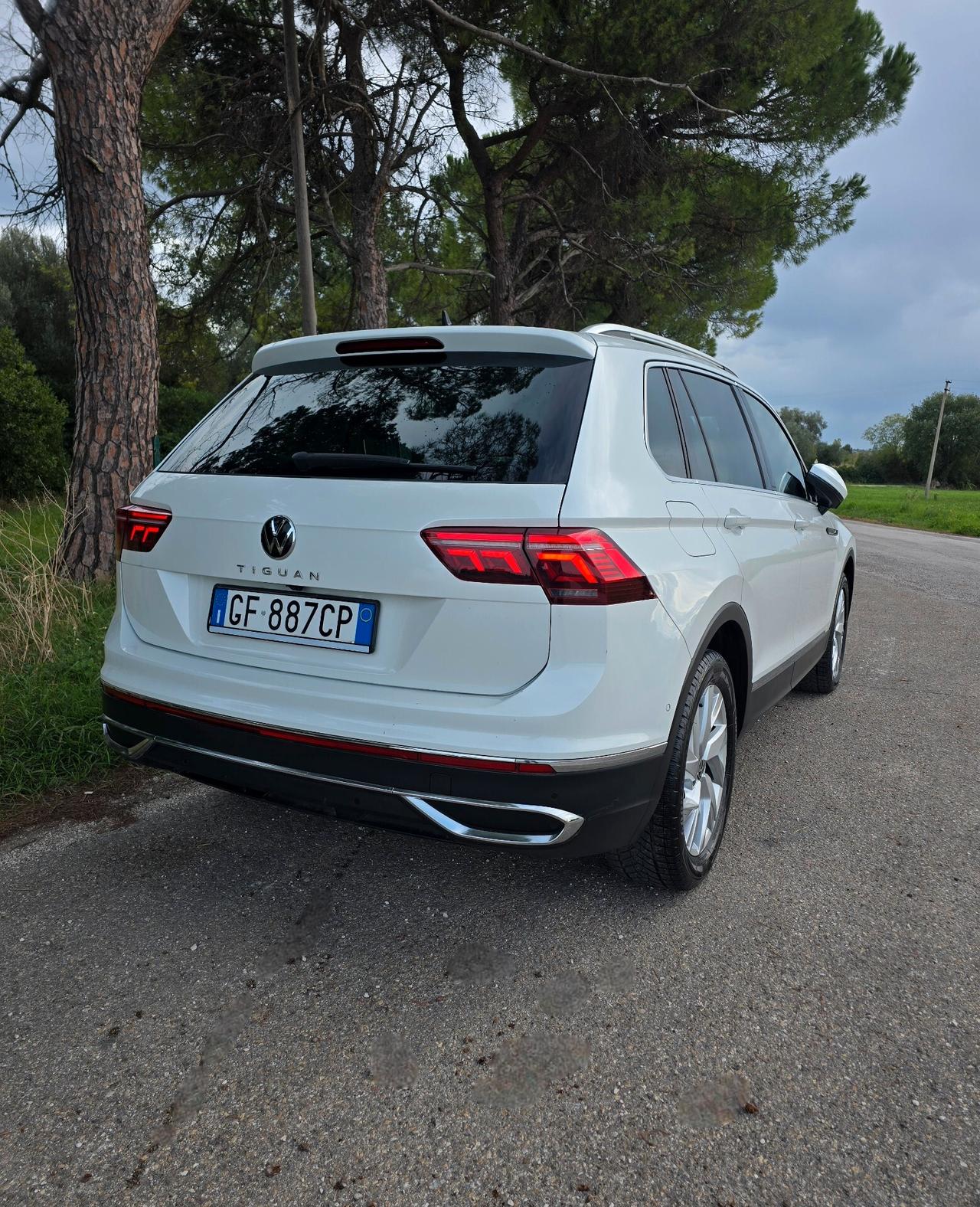 Volkswagen Tiguan 2.0 TDI 150 CV SCR DSG Elegance