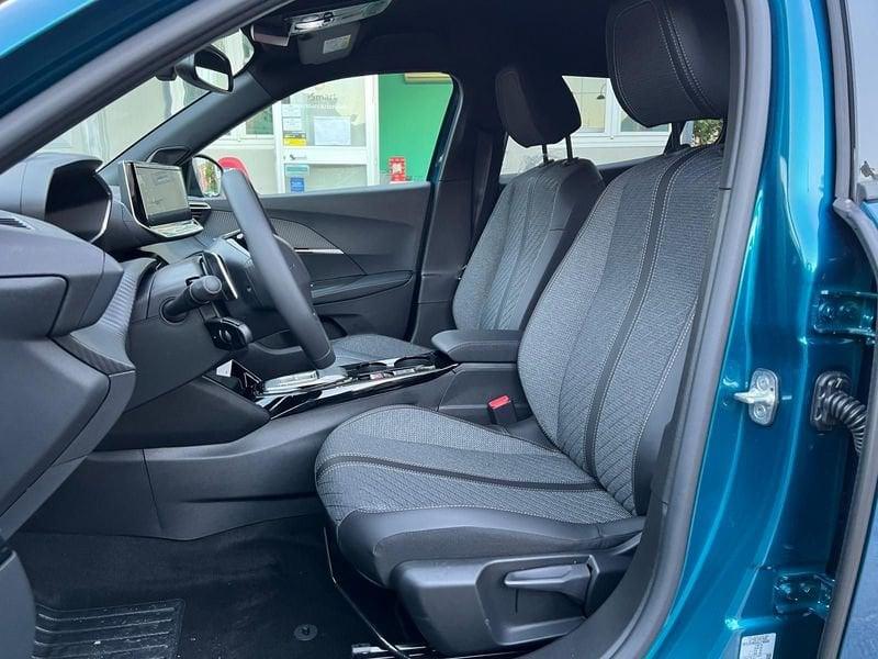 Peugeot 2008 2008 PureTech 130 S&S EAT8 Allure