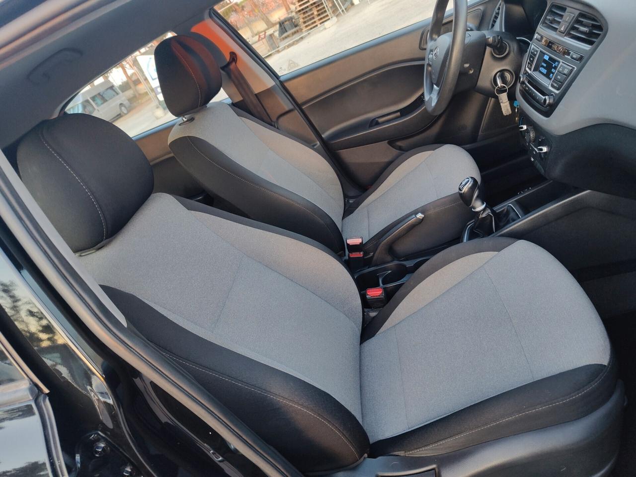 Hyundai i20 1.1 CRDi 5p Comfort KM54.000