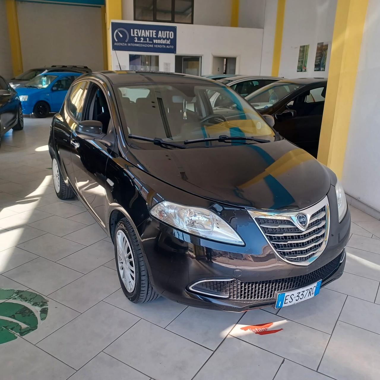 OTTIMA YPSILON 1.2 PER NEOPATENTATI