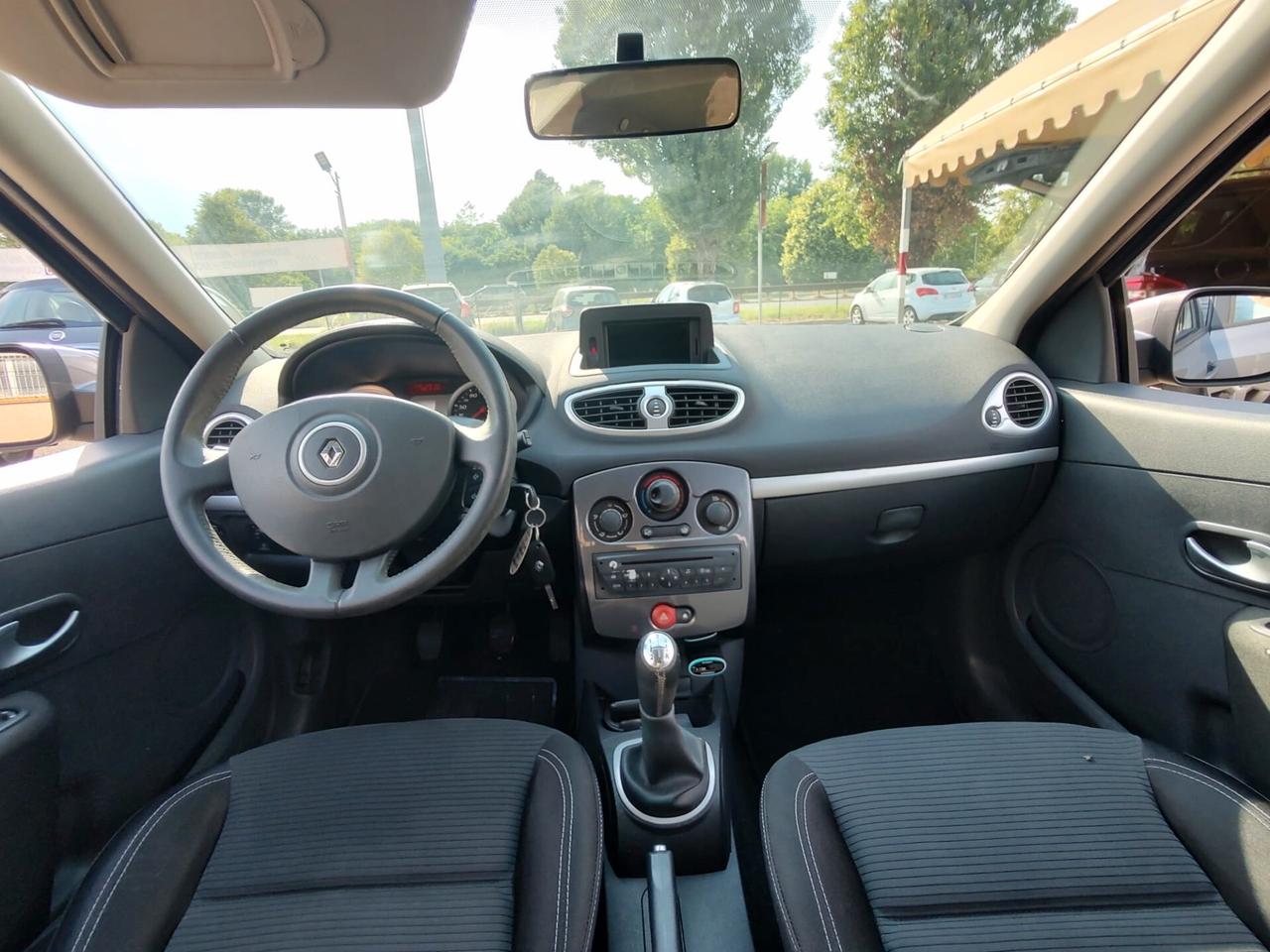 Renault Clio 1.2 16V 5 porte Dynamique, BENZINA\GPL, OK NEOPATENTATI, GARANZIA L.12 MESI