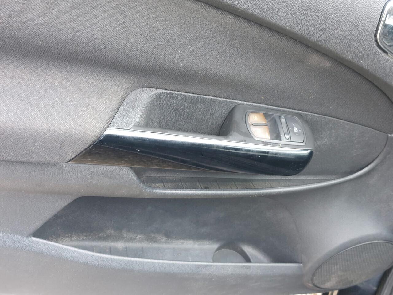Opel Corsa 1.2 3 porte Sport