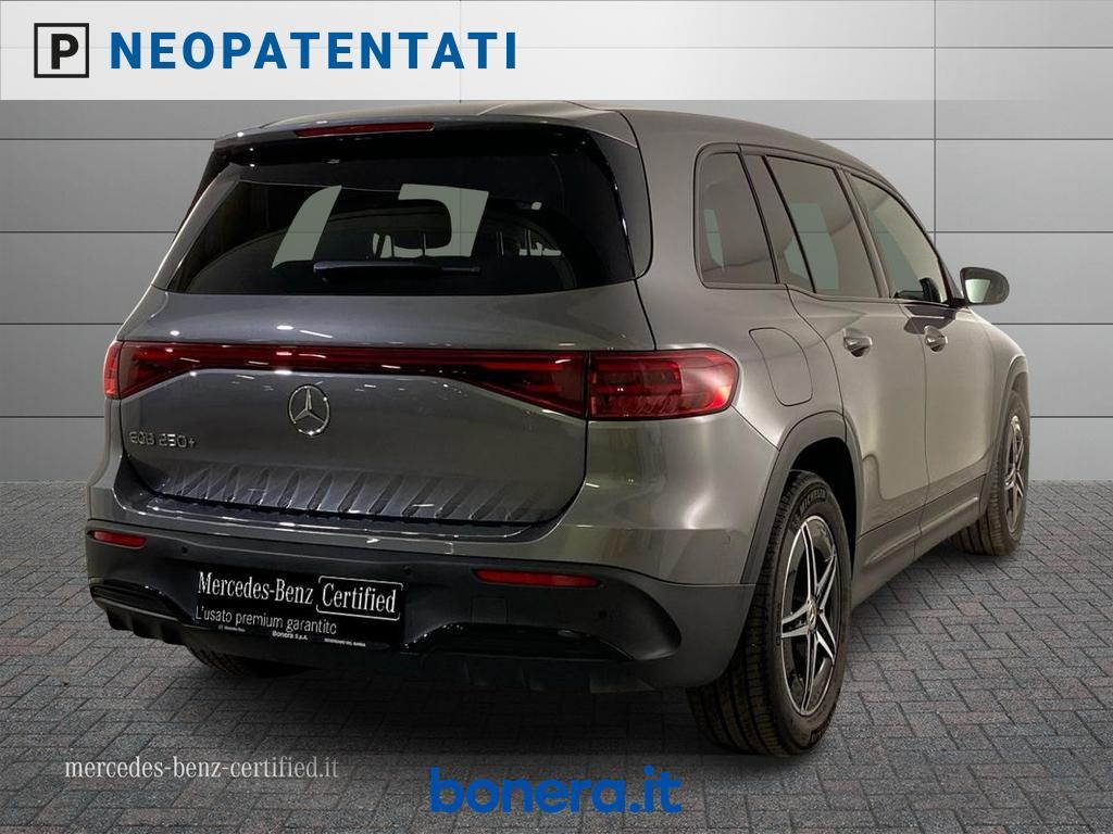 Mercedes EQB 250+ AMG Line Advanced