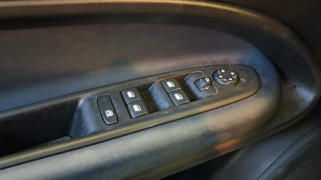 Alfa Romeo Junior 1.2 145 CV Hybrid eDCT6