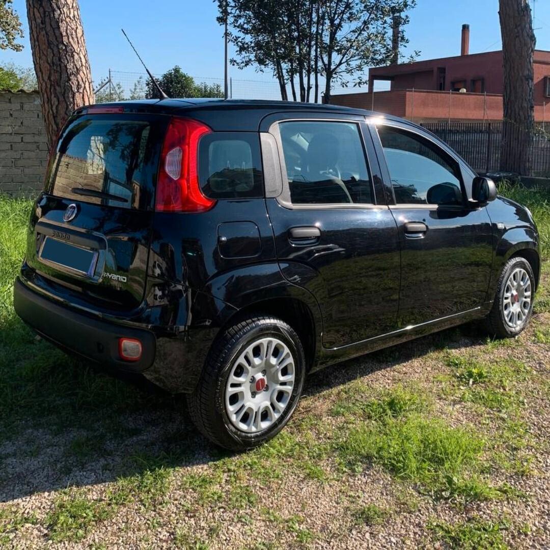 Fiat Panda 1.0 HYBRID UNIPRO. NEOPA.