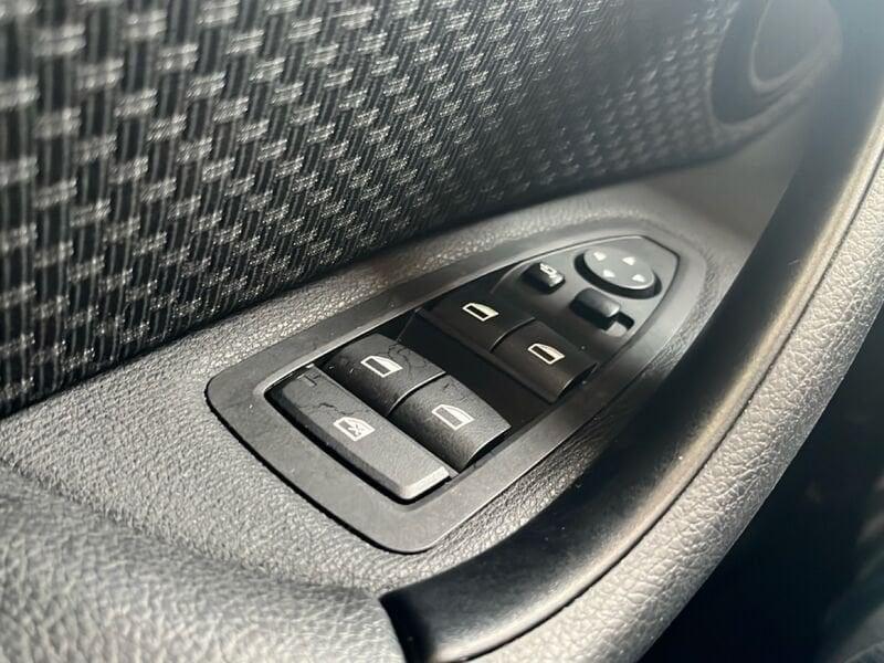 BMW X1 sDrive 18d XLine Plus automatico