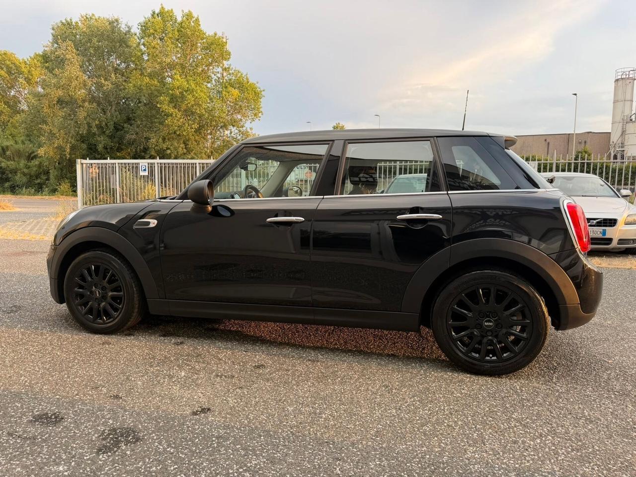 Mini 1.5 Cooper D Baker Street