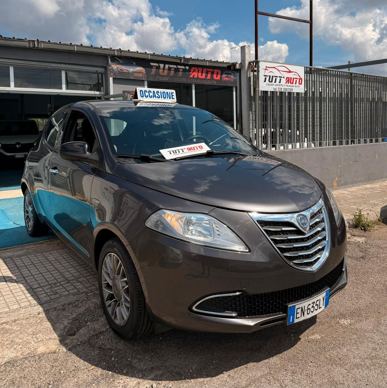 Lancia Ypsilon 1.2 69 CV 5 porte S&S Platinum