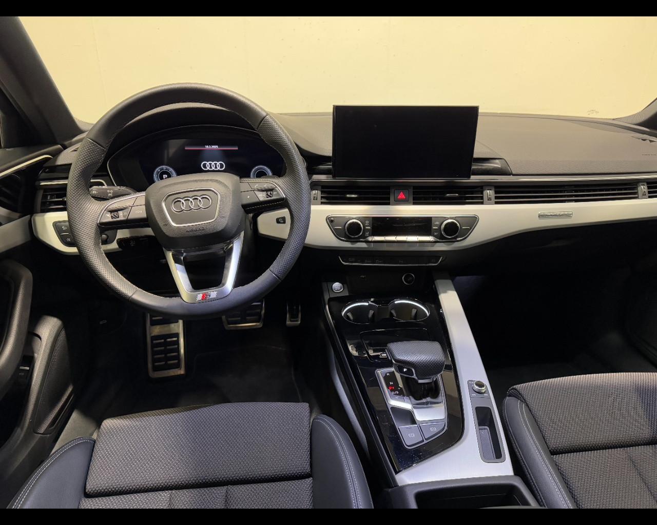 AUDI A4 AVANT 40 TDI QUATTRO S-TRONIC S LINE EDITION