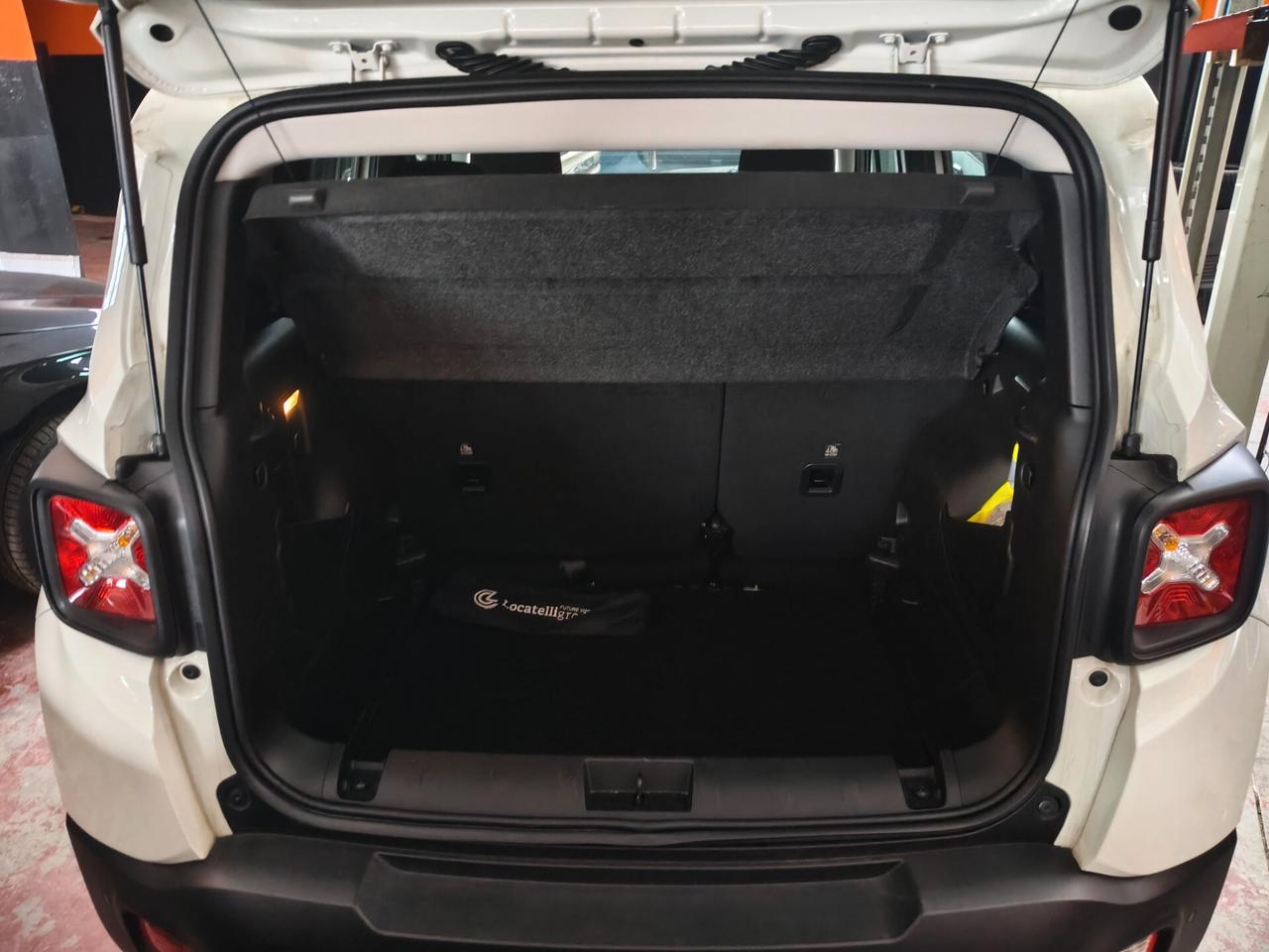 Renegade Limited NO OBBLIGO FINANZIAMENTO!