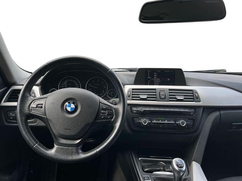 BMW Serie 3 Touring 318d Luxury