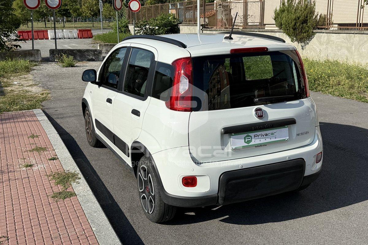 FIAT Panda 1.0 FireFly S&S Hybrid Red
