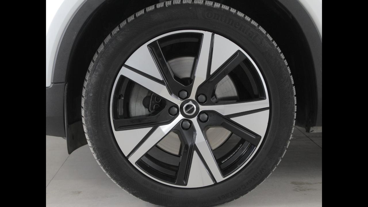 VOLVO XC40 - XC40 1.5 t5 phev R-design auto my21