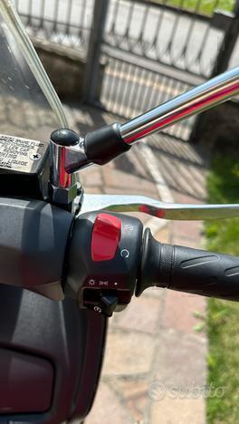 Suzuki Burgman 250