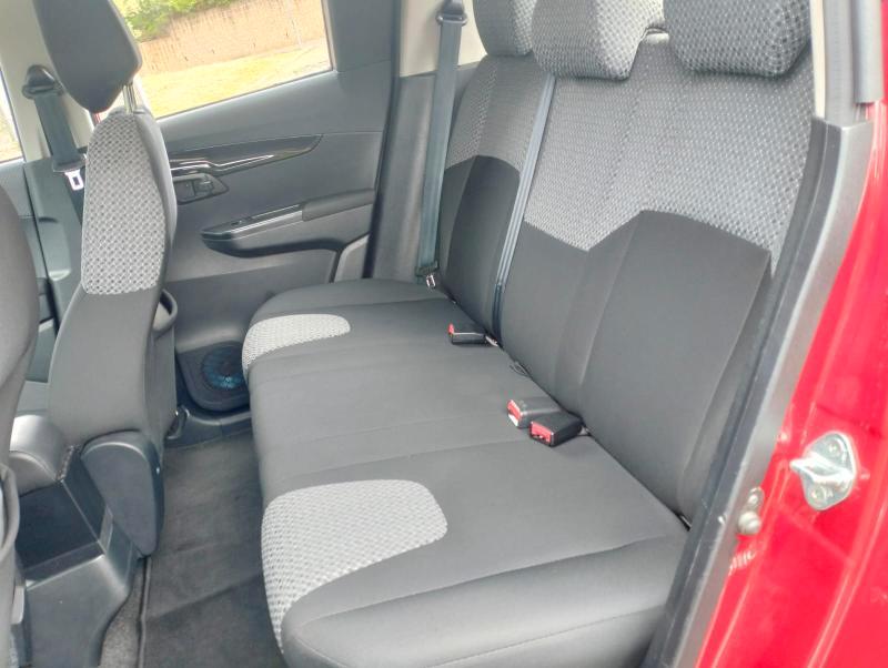 Mahindra KUV100 1.2 K8