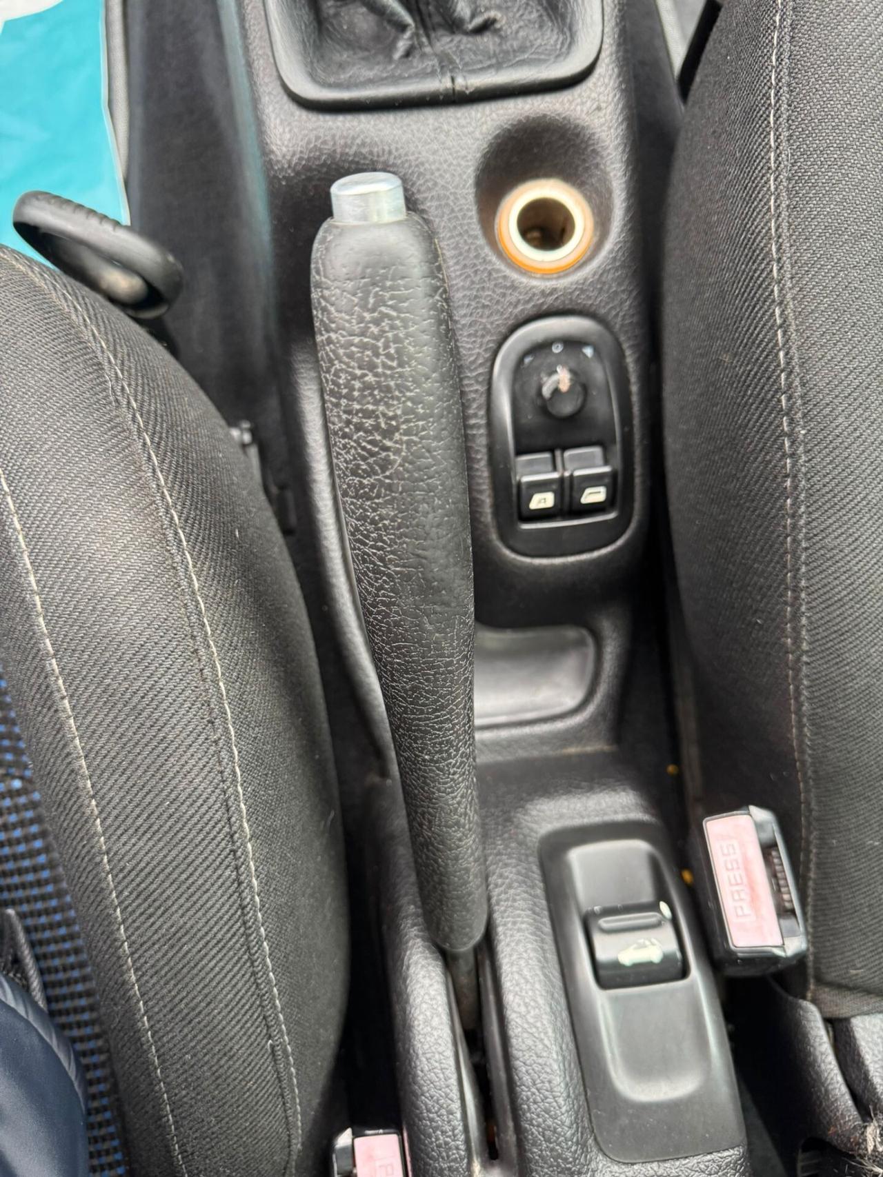 Peugeot 206 1.6 16V CC