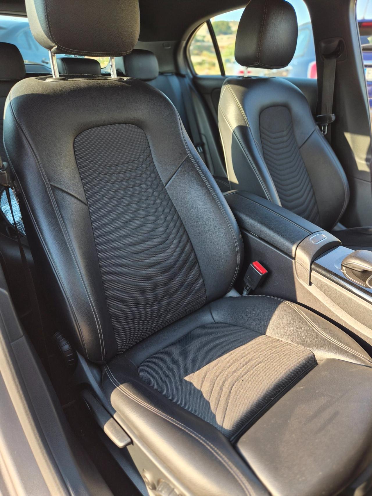 Mercedes-benz A 180 d Sport pelle,led