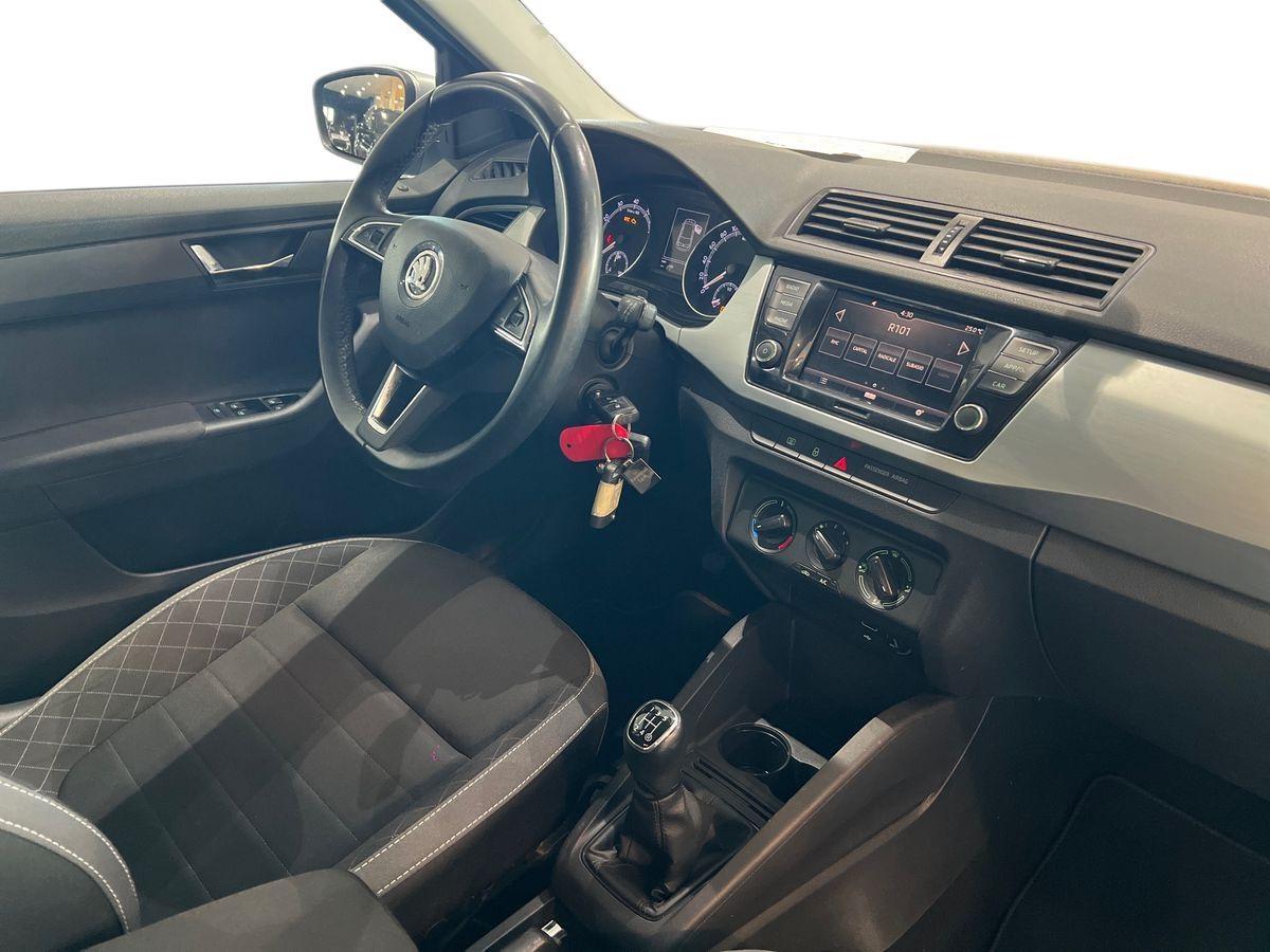 SKODA Fabia III 2015 Berlina - Fabia 1.0 mpi Twin Color Argento 75