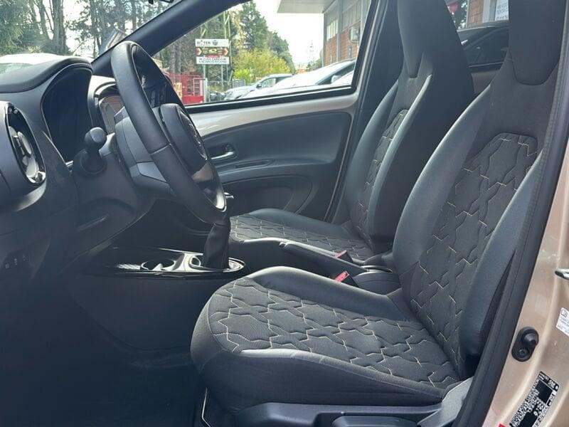 Toyota Aygo X 1.0B (72 CV) Lounge Air