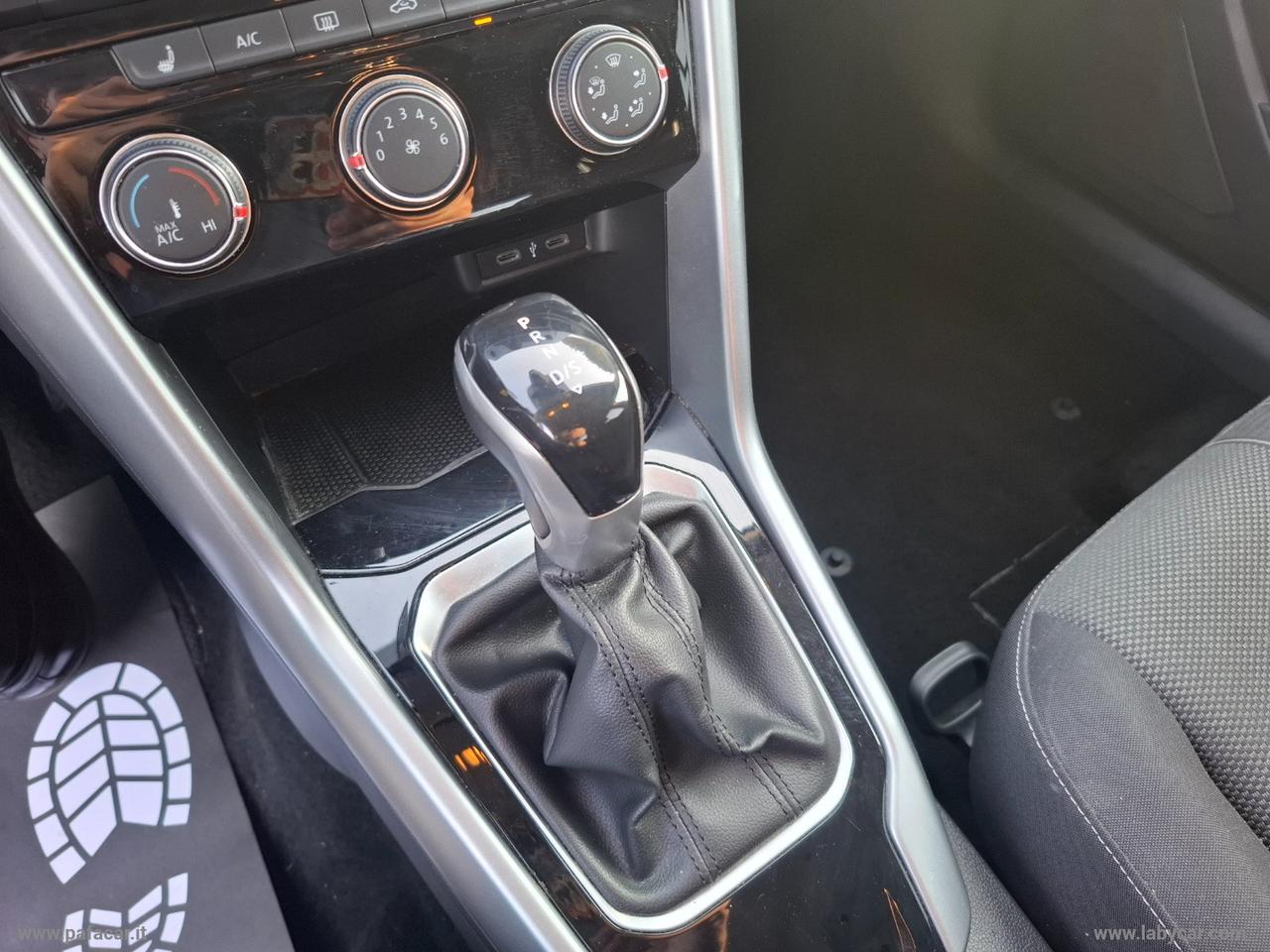 VOLKSWAGEN T-Roc 1.5 TSI ACT DSG Life