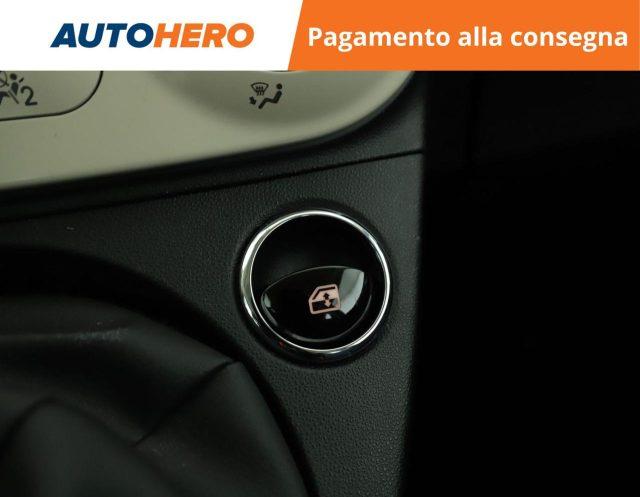 RENAULT Clio TCe 12V 90 CV 5 porte Moschino Intens