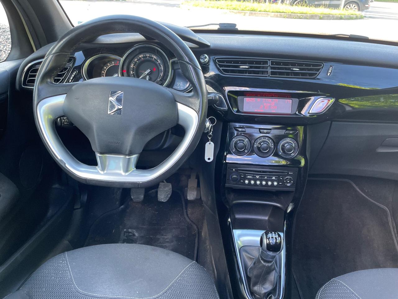 Ds DS3 3 1.2 VTi 82 So Chic Cabrio