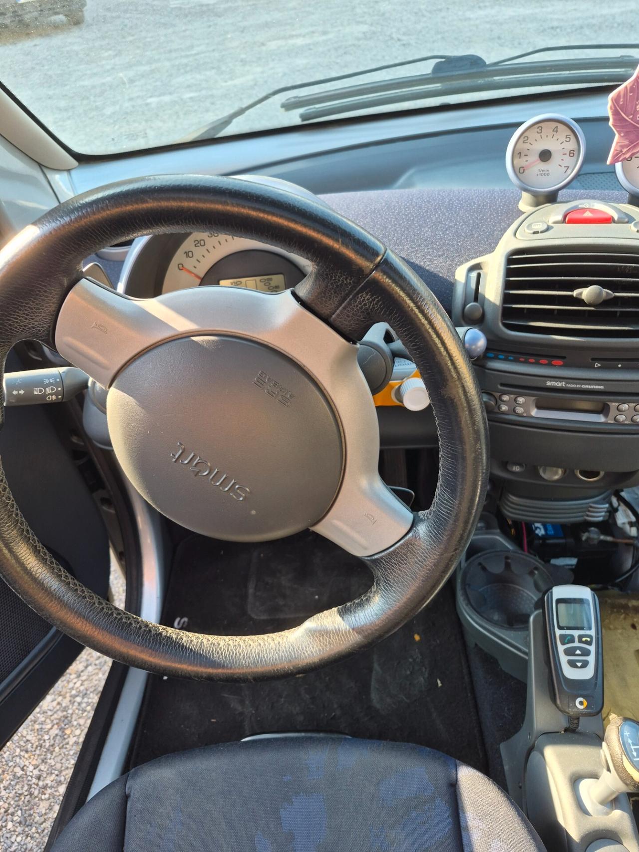 Smart ForTwo 700 coupé pure (37 kW)