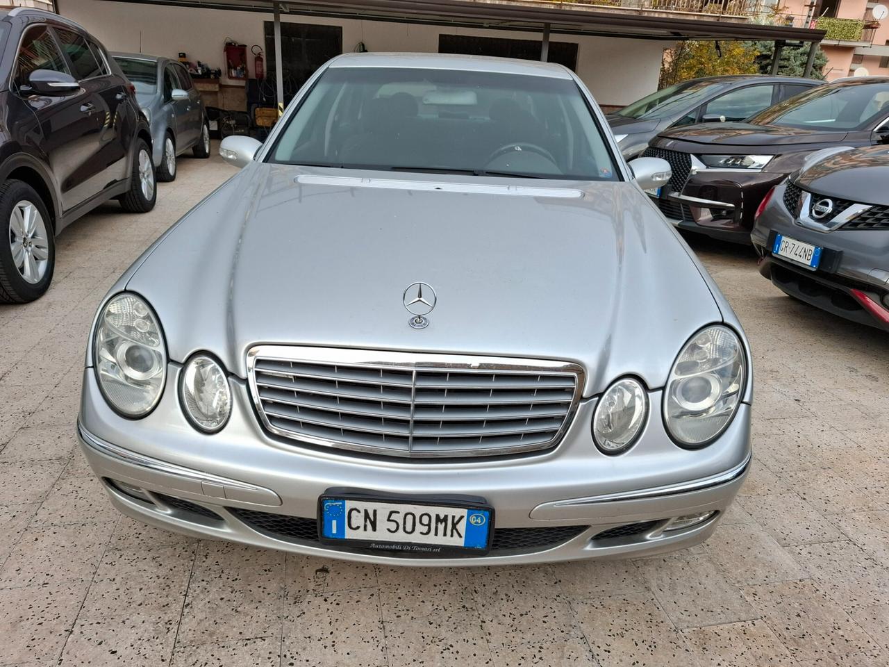 MERCEDES-BENZ E 270 CDI Avantgarde