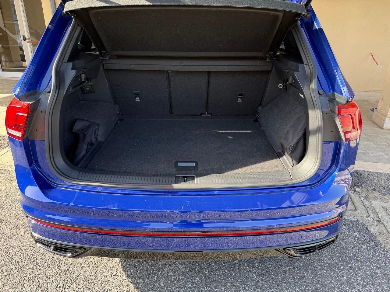 Volkswagen Tiguan 2.0 TDI 200 CV SCR DSG 4MOTION R-Line - IVA ESPOSTA
